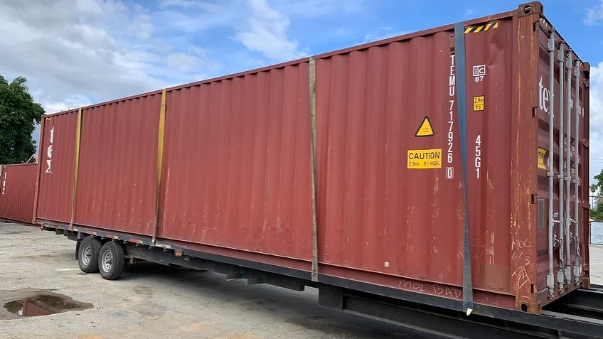 40′ High Cube Shipping Container – Used